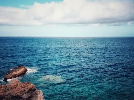 Slow Dive into the Ocean