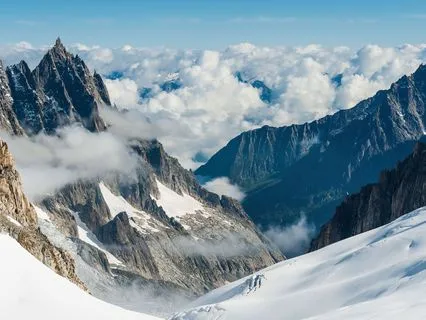 Slow March To The Solstice 1225 Nocturne