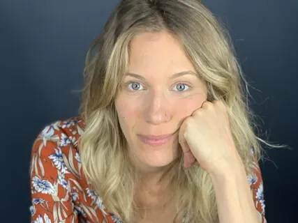 Slowing Down To Enter Joy, Peace, Connection & Creativity