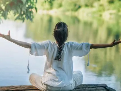 So Hum: Using Mantra To Calm Your Mind & Release Stress