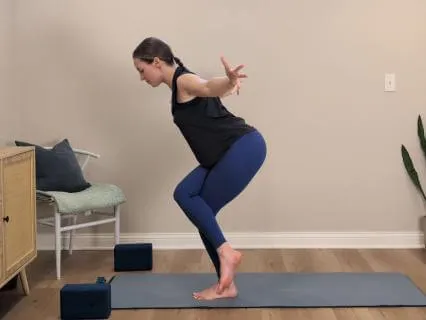 Power Yoga: Shoulder Opening And Single Leg Balance