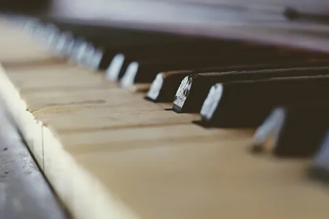 "Soaring"  Meditative Ambient Piano Music - 30 Min Version