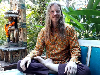 SoBeing Podcast: Episode #3 Deep Dive In To Gratitude. (G&RN).