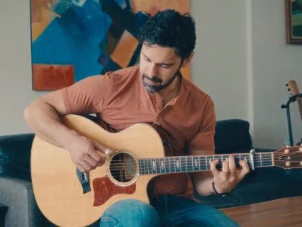 Soft Acoustic Guitar For Solitude