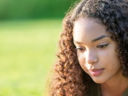 Soft Binaural Beats For Reading