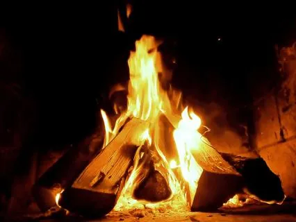 Soft Piano and Fireplace Sleep Sounds