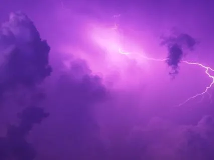 Soft Violet Noise For Sensory Regulation