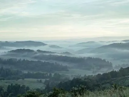 Soft Voice Stillness – 5.8–6.6Hz