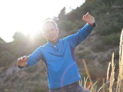 Softening Anxiety Into Light: Meditation For Deep Calm