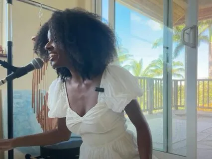 Solar Eclipse 432 Hz Singing Bowl & Light Language