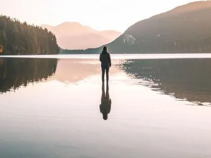 Somatic Meditation To Face The Chaos In The World