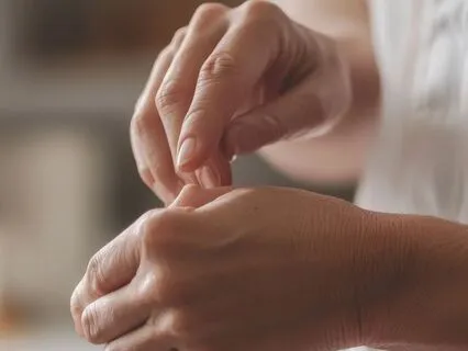 Somatic Touch: A Meditation Inner Connection