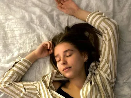 Somna med trygghet - kroppsscanning i sängen (15 min)