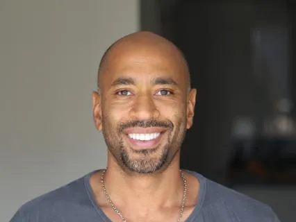 Soothe Anxiety With Your Pet: A Grounding Meditation