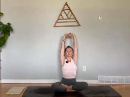 Soothing Morning Yoga Flow: 30 Day Challenge Day 22