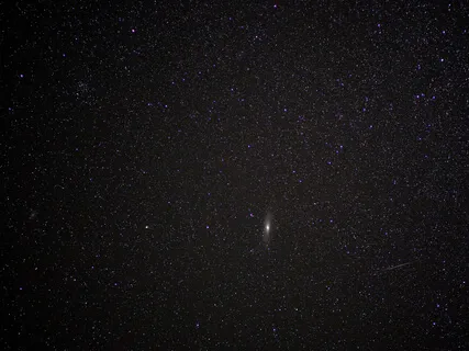 Soothing Pad-Like Voices For Sleeping – Cosy Sleepy Place