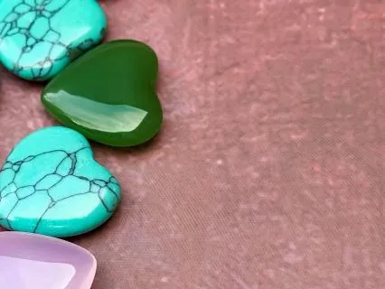 Soothing Pain With Pink Quartz Energy