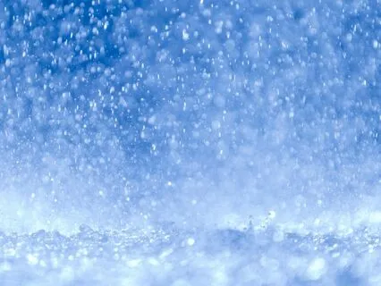 Soothing Rain Above The Lake