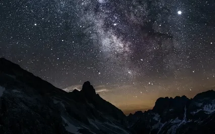 Soothing White Noise For Sleep, Study & Focus | 30 Min