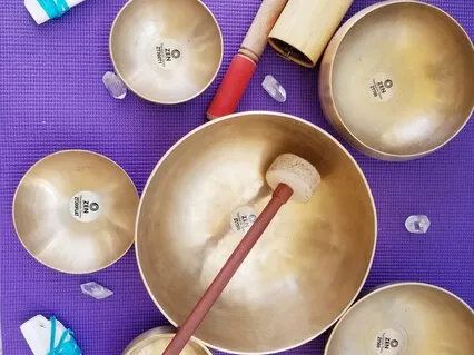 Soul Divine Moment-Clearing Sound Bowl Meditation