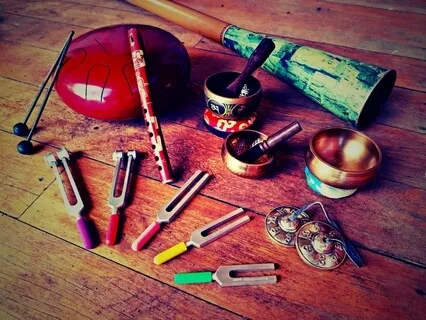 Sound Bath & Poetry: The Colors Of Your Presence