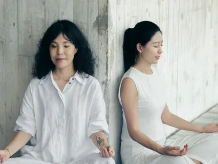 Sound Bath Sessions 058: Emma & Vicky