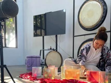 Sound Bath Sessions 124: Rachel Jamiro