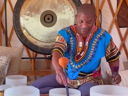 Sound Bath | Stay Grounded Patient And Determined To Heal