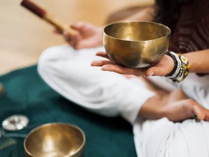 Sound Healing (Chakra Cleansing Sound Bath) ~ Live In Sedona