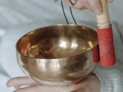 Sound Healing: Tibetan Bowl 10 Seconds Interval 15 Minutes