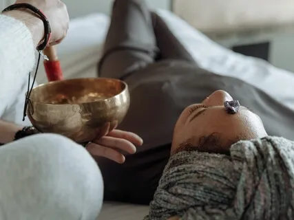 Sound Healing: Tibetan Bowl 15 Seconds Interval 25 Minutes