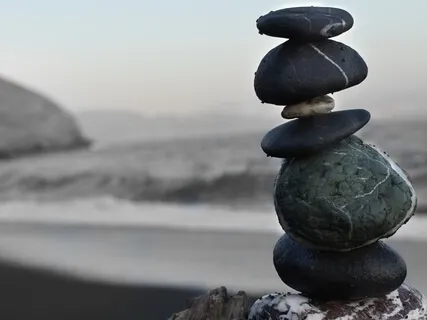 Sound Immersion With Binaural Beats 