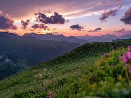 A Short Guided Meditation With Singing Bowls
