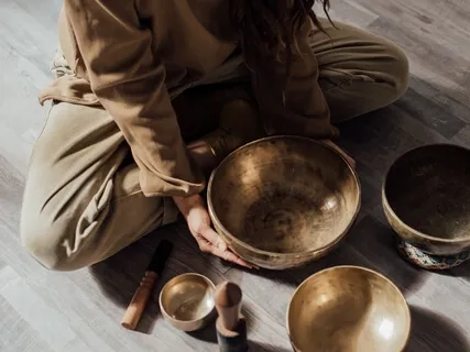 Sound Medicine I [F@432Hz] [Singing Crystal Bowl]