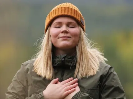 Sound Meditation For Grounding & Stress Relief (432 Hz)