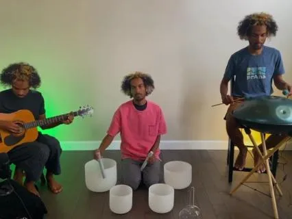 Sound Trio For Spring Refreshment