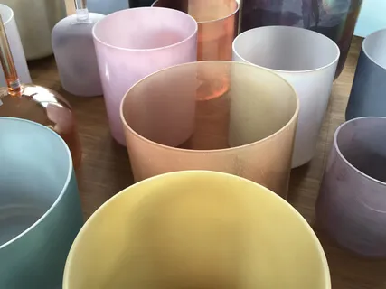 Soundbath - Water & Singing Bowl Choir