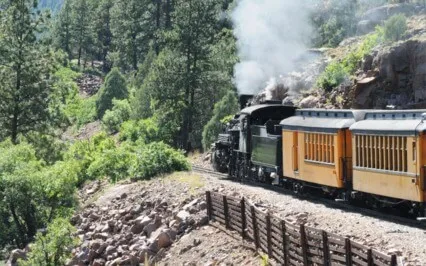 Soundscape: Vintage Piano On A Train (High Noon In Kansas)