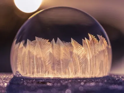 Space Bubbles - Quantum Journey Through The Multiverse