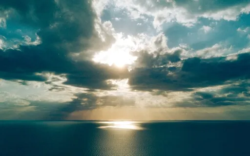 Space Holding (Binaural Beat Theta)