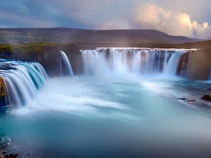 Spacious Mind - Meditation Music - Calm Relaxing Ambient Sounds