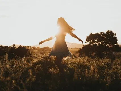 Spanish Sun (Morning Walk)