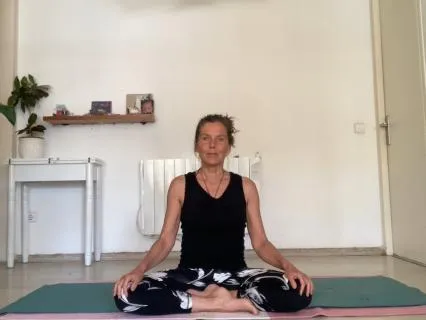 Spinal Health - Cultivating Calm & Steadiness