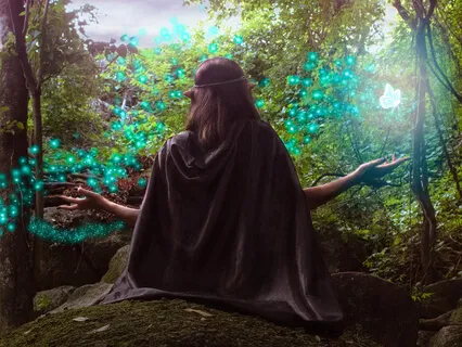 Srendaen (Elvish Whispers & Vocals)