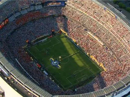 Stadium Ambience – Background Crowd Noise