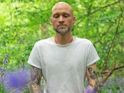 How To Stay With The Breath