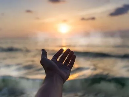 Stoic Morning Practice: Let Go Of What You Can’t Control