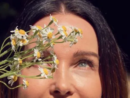 Stop And Pause With Me