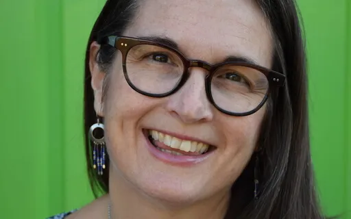 Stop Drop Get Present