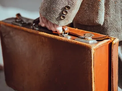 Stress Suitcase: A Creative Visualization For Stress Relief